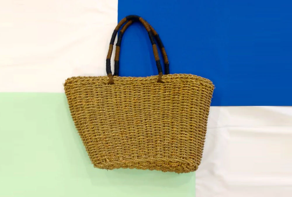 Bolsa de praia personalizada com bordado